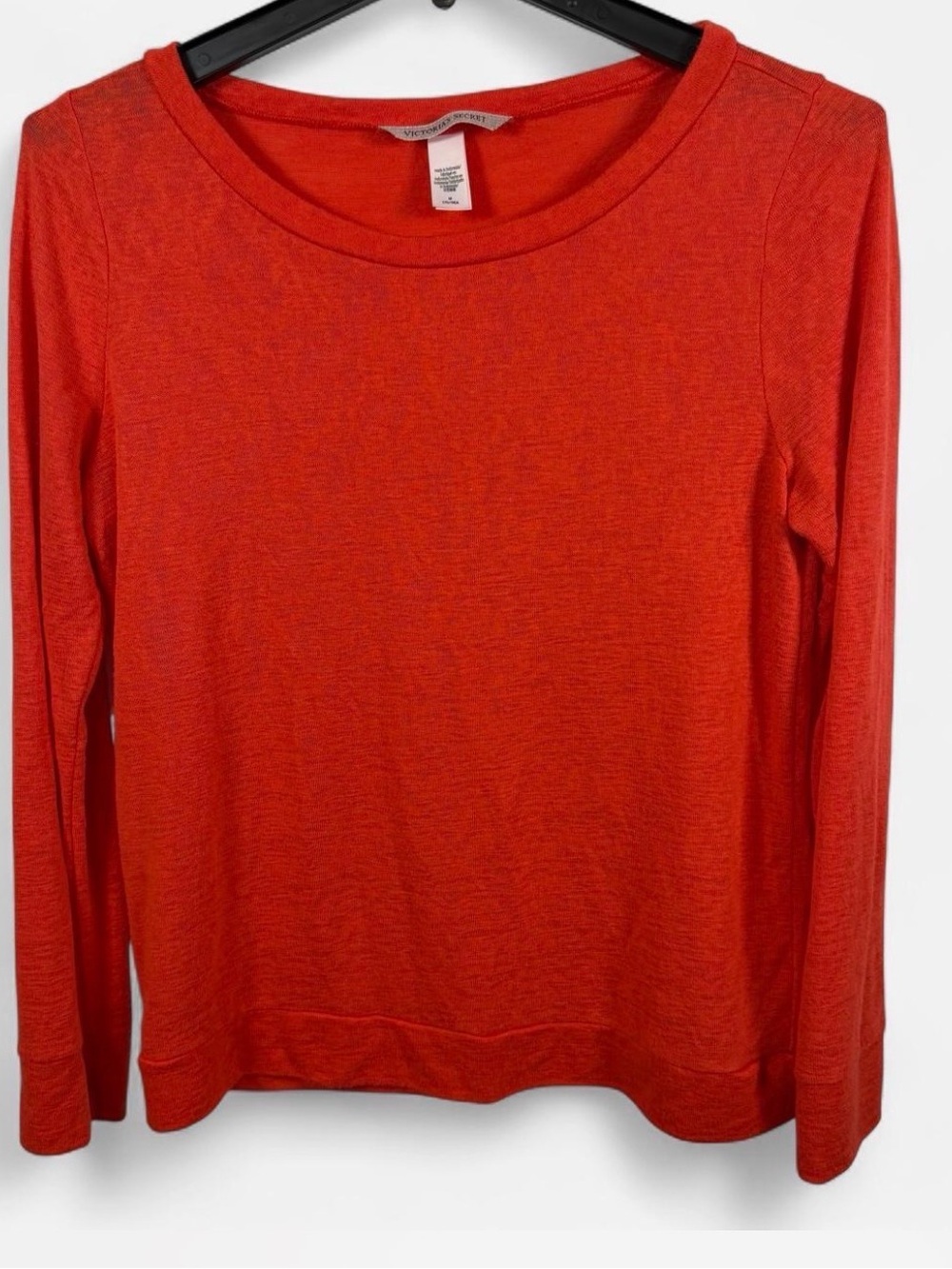 Victoria's Secret Long Sleeve Crewneck Top in Bright orange size M